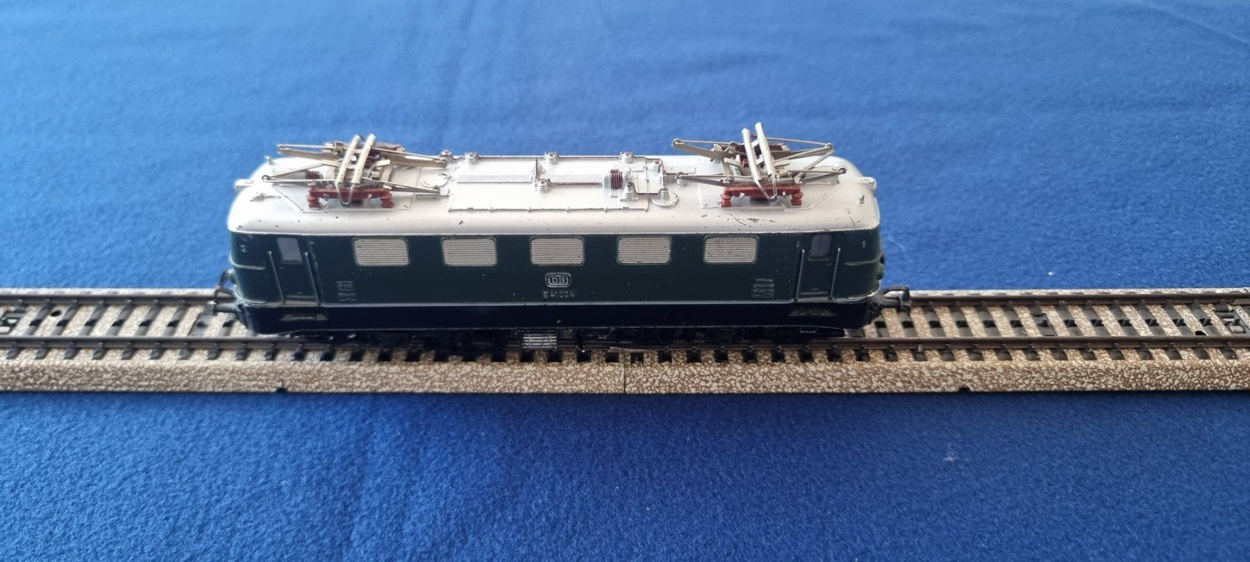 Märklin Modellini di ferrovie: DB Märklin-Lokomotive E41, Analog, HO – Usato da Hergiswil NW venduto da Louis1955