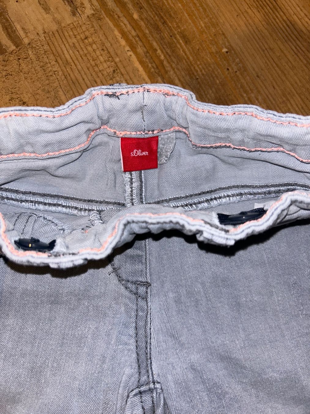 S.Oliver Hosen: Hellgraue Jeans S. Oliver 110 – Gebraucht aus Safenwil von 2hand_aber_wertvoll 2