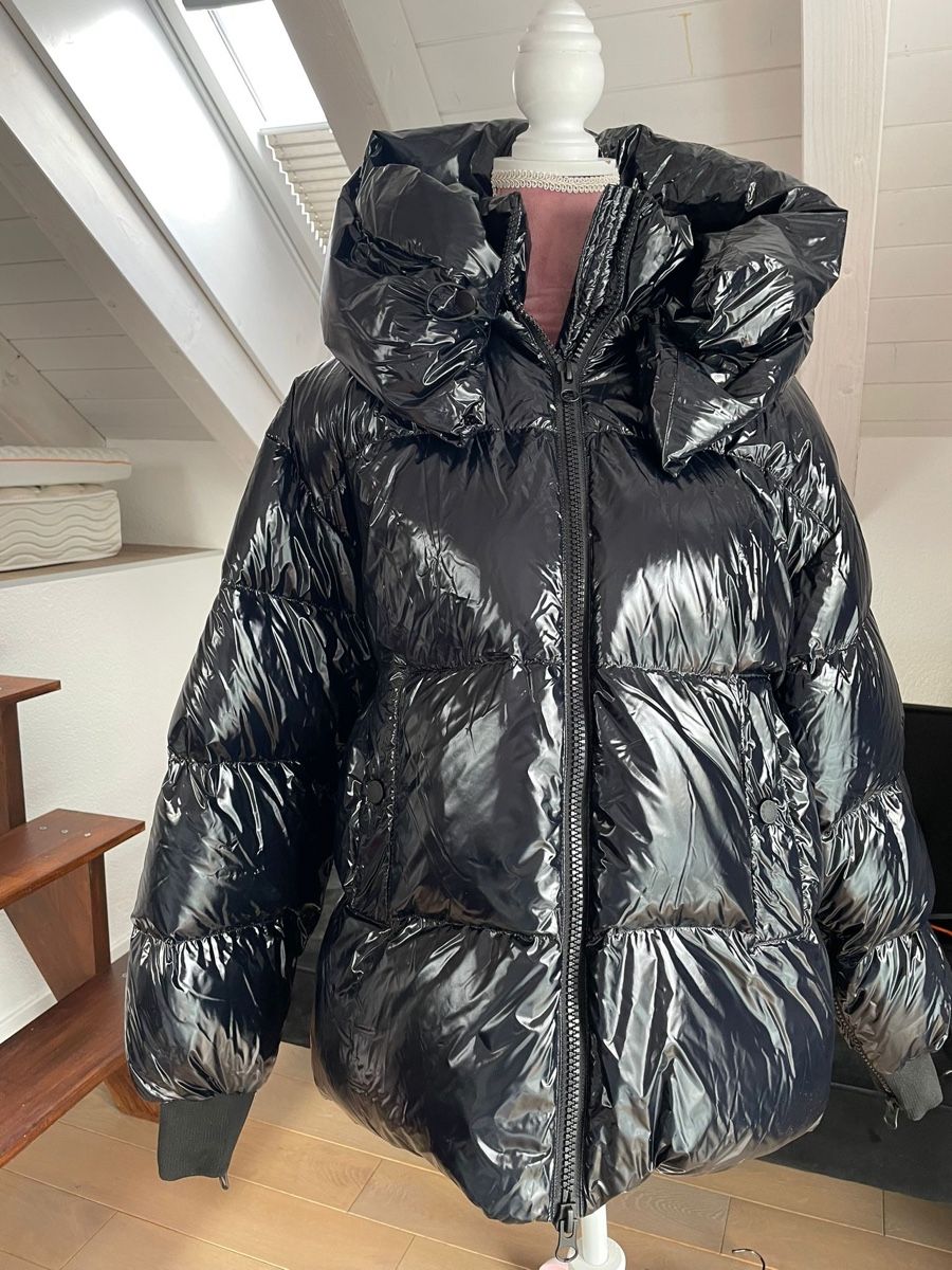 Max Mara Giacche: Weekend Maxmara Steppjacke – Nuovo e nell'imballaggio originale da Unterlunkhofen venduto da Kaw71