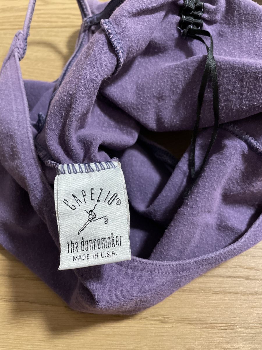 Scarpe, pantaloni & magliette da ginnastica: Altes Capezio Ballettbody – Usato da Gümligen venduto da ani_c7v6 2