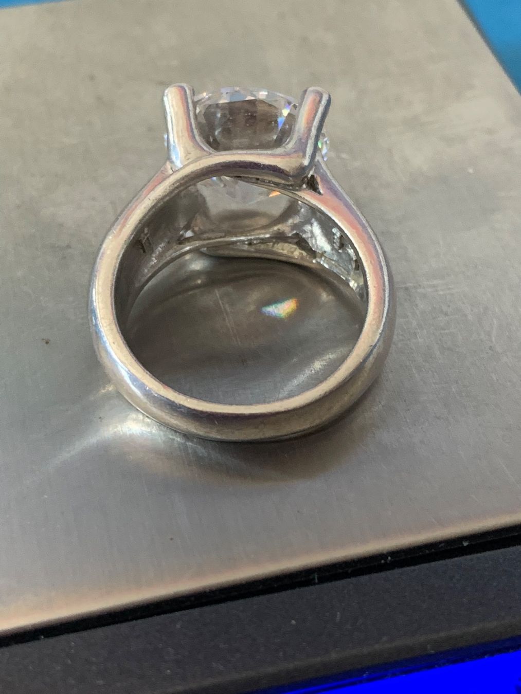 Anelli: Silberring QUEEN TOP (61) – Usato da Laufen venduto da belleskulptur 1
