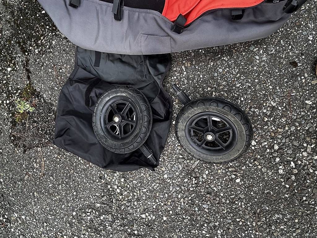 Bugaboo Cameleon Kinderwagen mit Zubehör, komplett (Gebraucht) in Domat ...