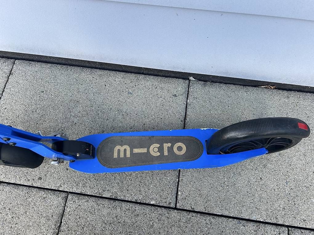 Kickboard: Micro Scooter blau, grosse Räder – Usato da Goldau venduto da Susann_guenther_1983 3
