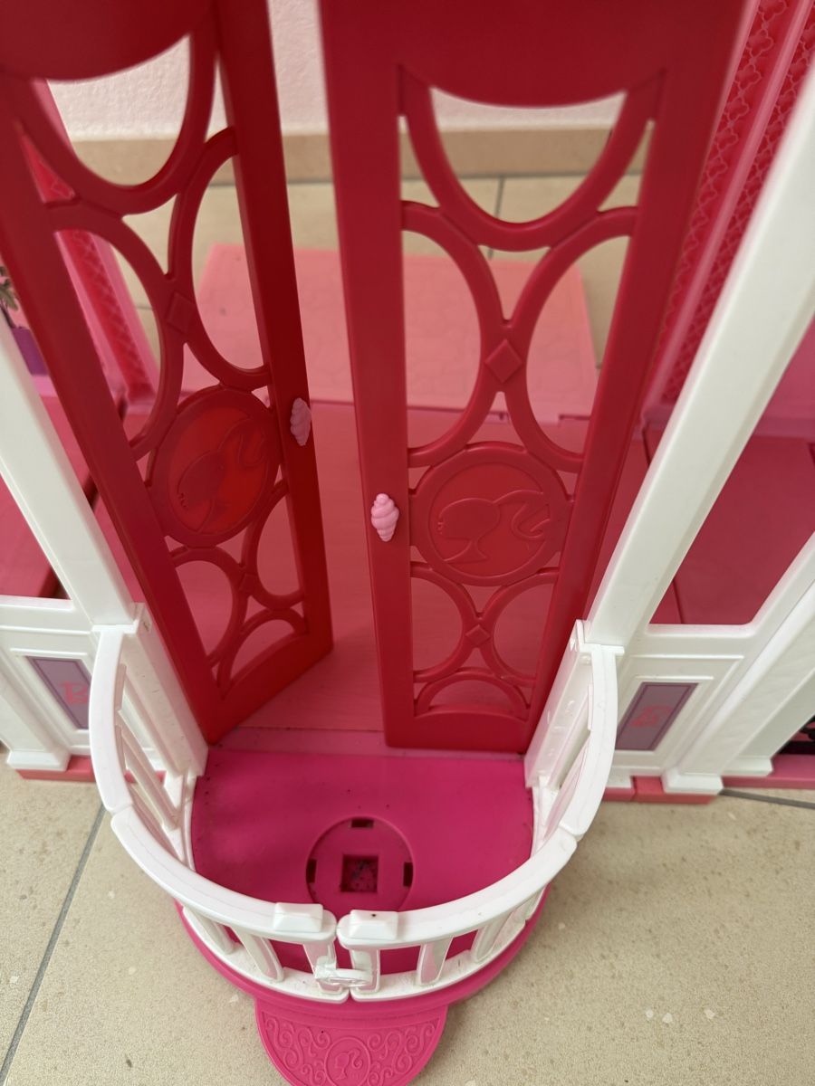 Barbie Case e mobili per bambole: Barbie Dream House – Usato da Meggen venduto da Petra-Arte 9