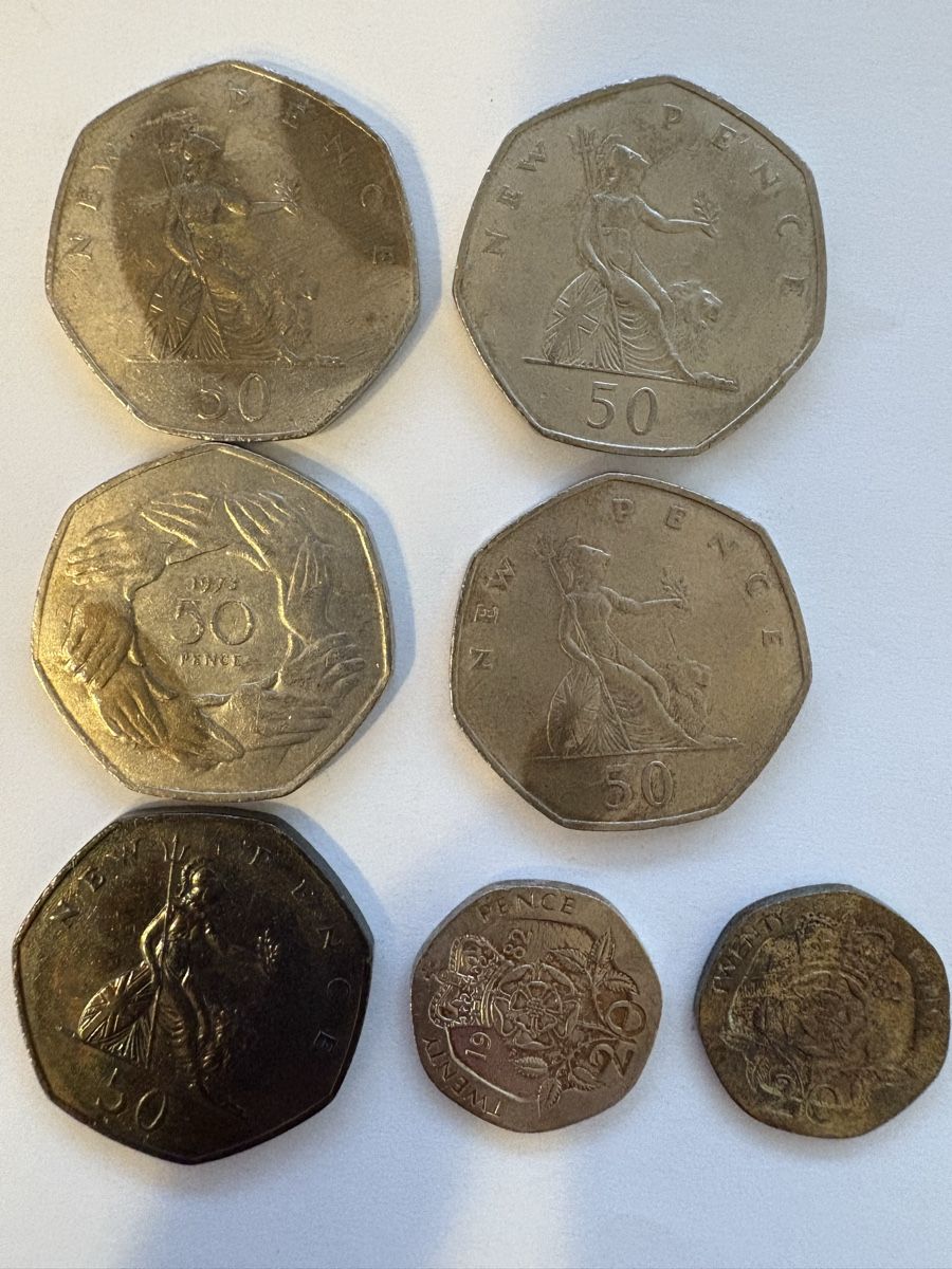Toutes les monnaies: Twenty/new  pence Lot 7  – D'occasion à Murten par Tzaugg 2