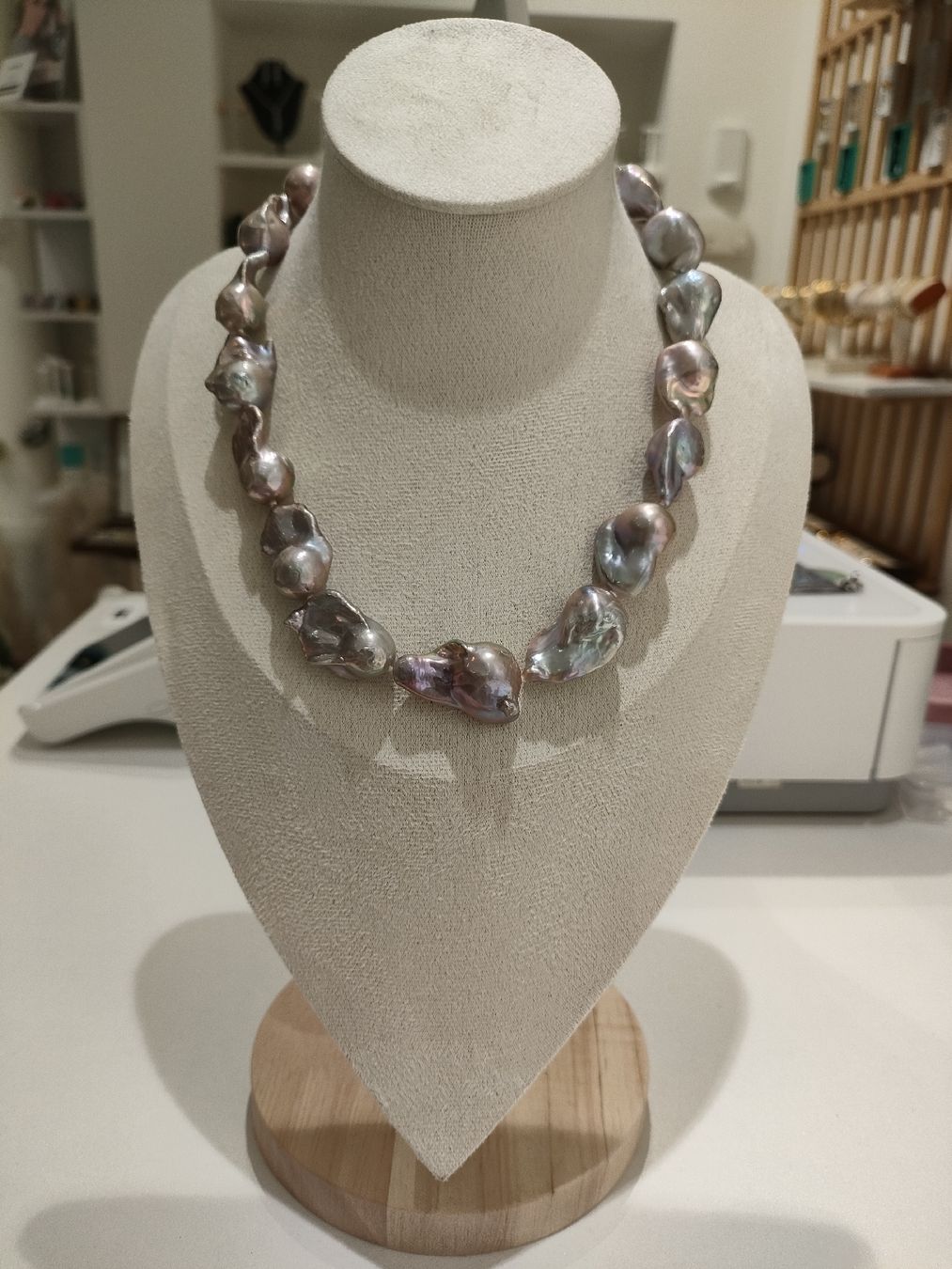 Catenine: Süsswasserperlen Kette Barock- 50% Rabatt! – Nuovo e nell'imballaggio originale da Bern venduto da Lidia.5