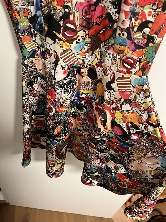 Robes: Buntes Kleid Gr. S – D'occasion à Sevelen par ale_v29l 1