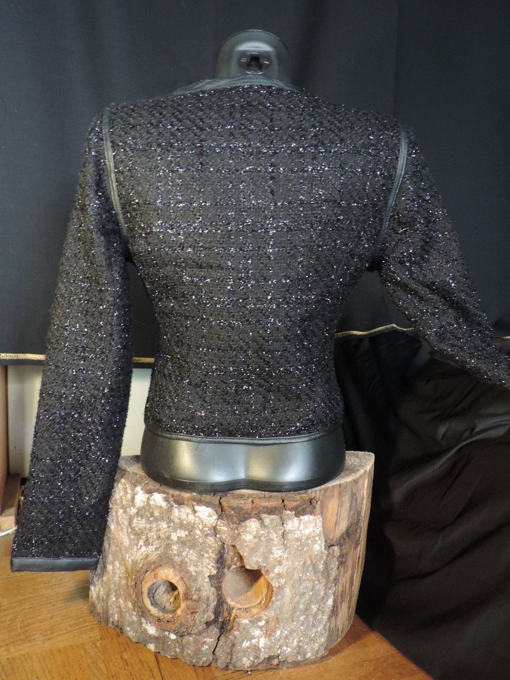 Giacche: veste noir brillante – Difettoso da Genève venduto da Axelle333 5