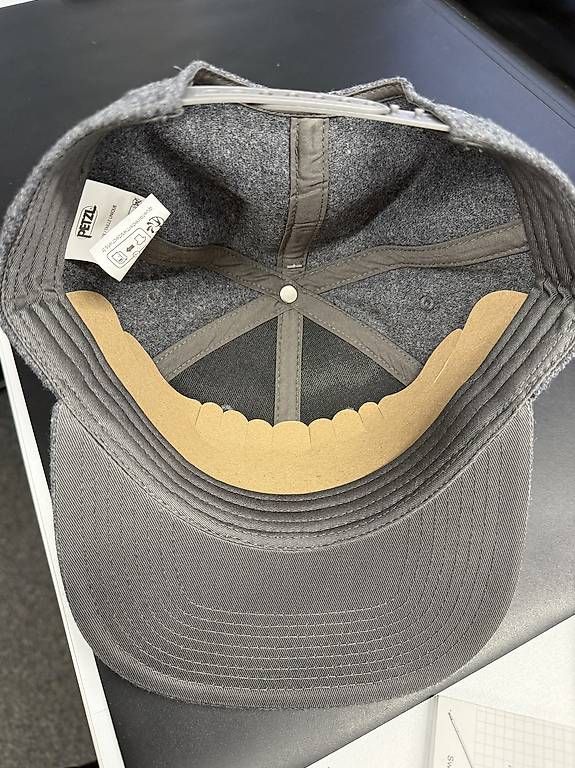Sonstige Kleidung & Accessoires: Petzl Cap Grau/Schwarz – Neu und originalverpackt aus Rothenburg von 14984 2