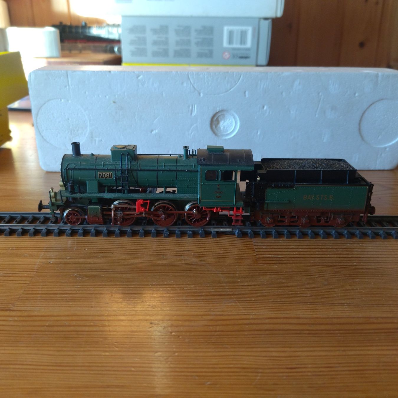 Trix Modellini di ferrovie: Trix Lok 7081 (841) – Usato da Basel venduto da BeanieUp