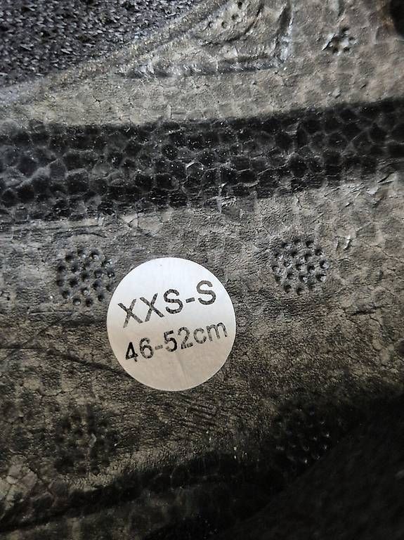 Caschi: Kleinkind Velohelm Melon xxs – Usato da Zürich venduto da sdi30 2