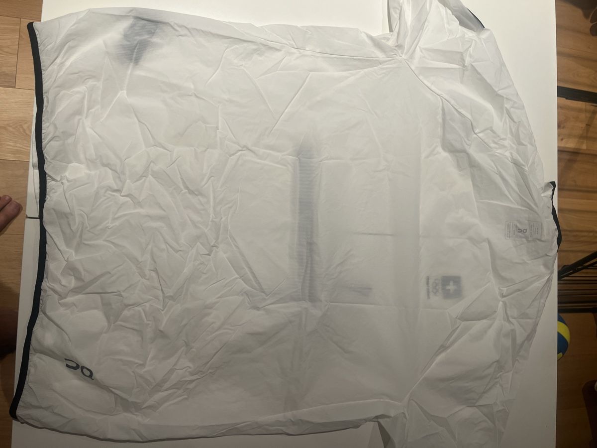 Jacken: On Swiss Olympic Team Collection Windjacke – Gebraucht aus Nussbaumen AG von damalone 2