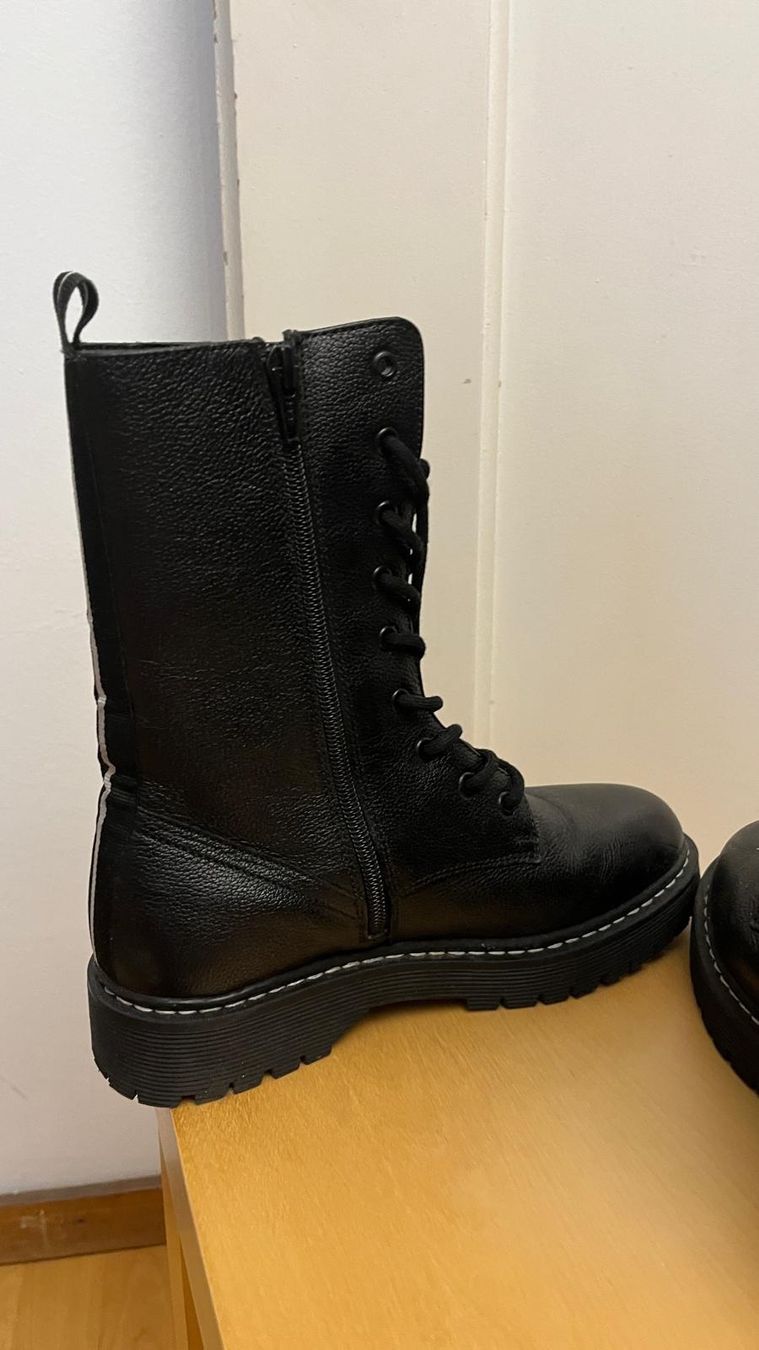 Scarpe da donna: Damen Lederstiefel Grösse 37 – Usato da Luzern venduto da Sesilija 4