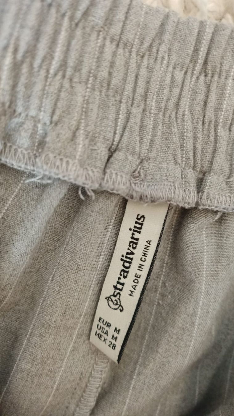 Stradivarius Hosen: Business Hose Stradivarius Grösse M grau – Neu (gemäss Beschreibung) aus Muri AG von Mupuputs 1