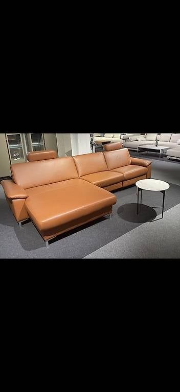 Divani: Echtledersofa, elektrisch verstellbar NP 4000.- – Usato da Wangen b. Olten venduto da famyilmaz