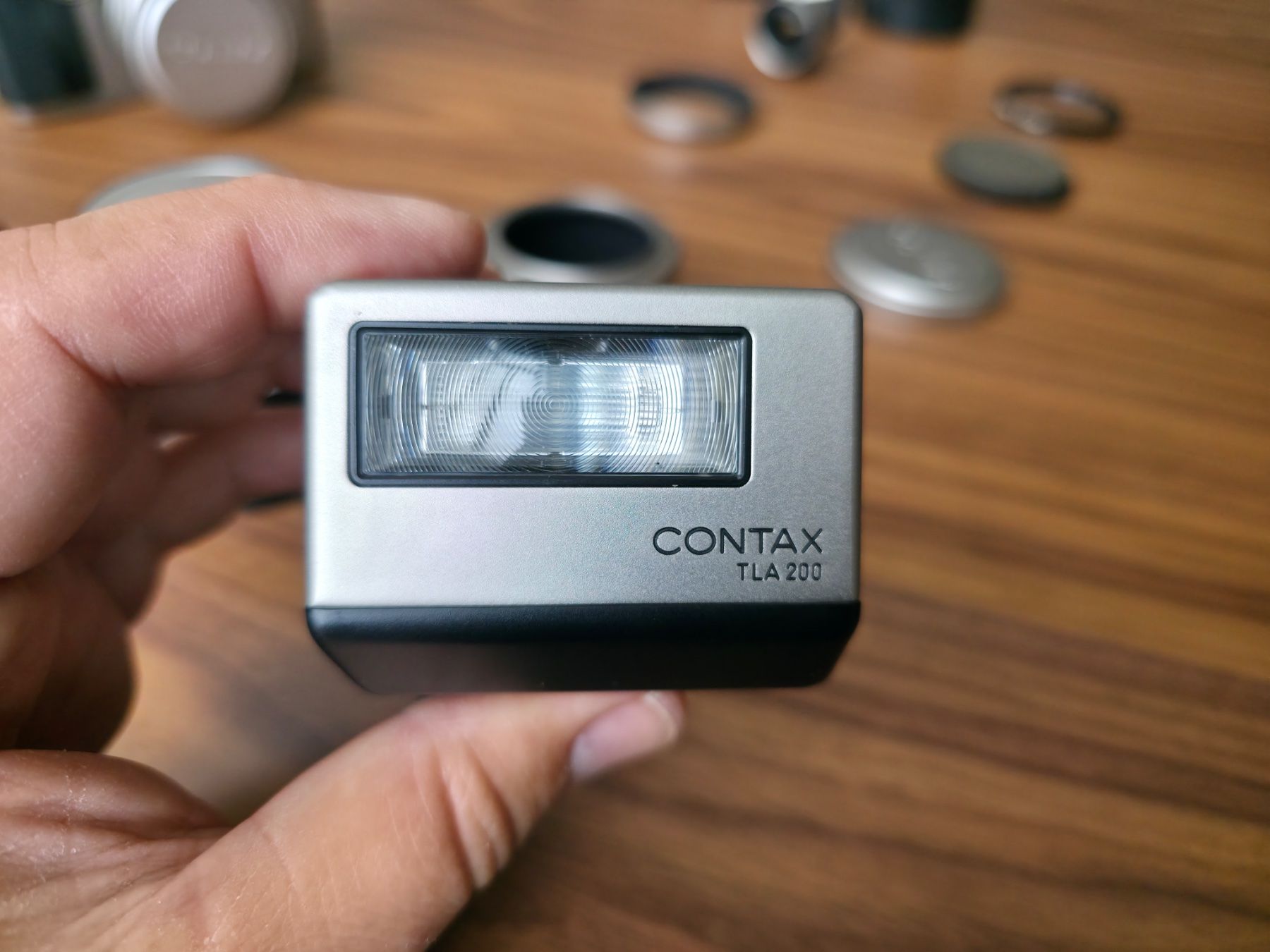 Contax Fotocamera: Contax G2 kit en parfait état. – Usato da Nyon venduto da phi_n2fm 5