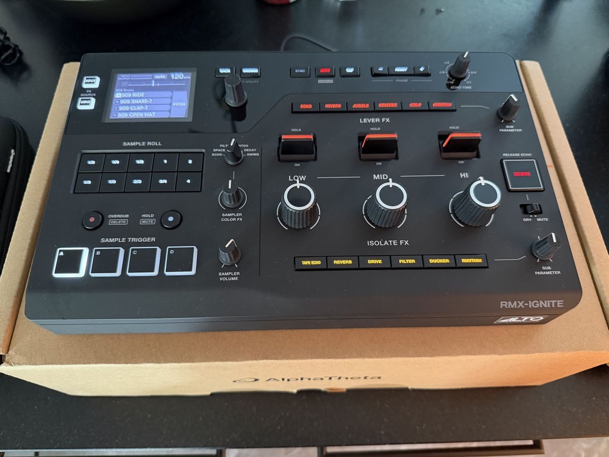 Pioneer Console di mixaggio: Alphatheta RMX Ignite – Nuovo (secondo la descrizione) da Niederwil AG venduto da T.S.2.5