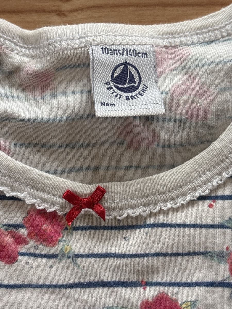 Petit Bateau Pigiama & Simili: Petit Bateau Nachthemd, Gr. 140, Blumenmuster, – Usato da Zürich venduto da divewhites01 1