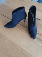 bottines Zara en daim chic élégant