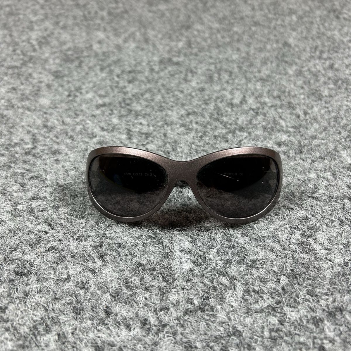 Karl Lagerfeld Occhiali & Lenti: Karl lagerfeld sunglasse – Usato da La Sagne NE venduto da Matlasape