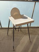 Chaise haute bébé IKEA Antilop avec plateau