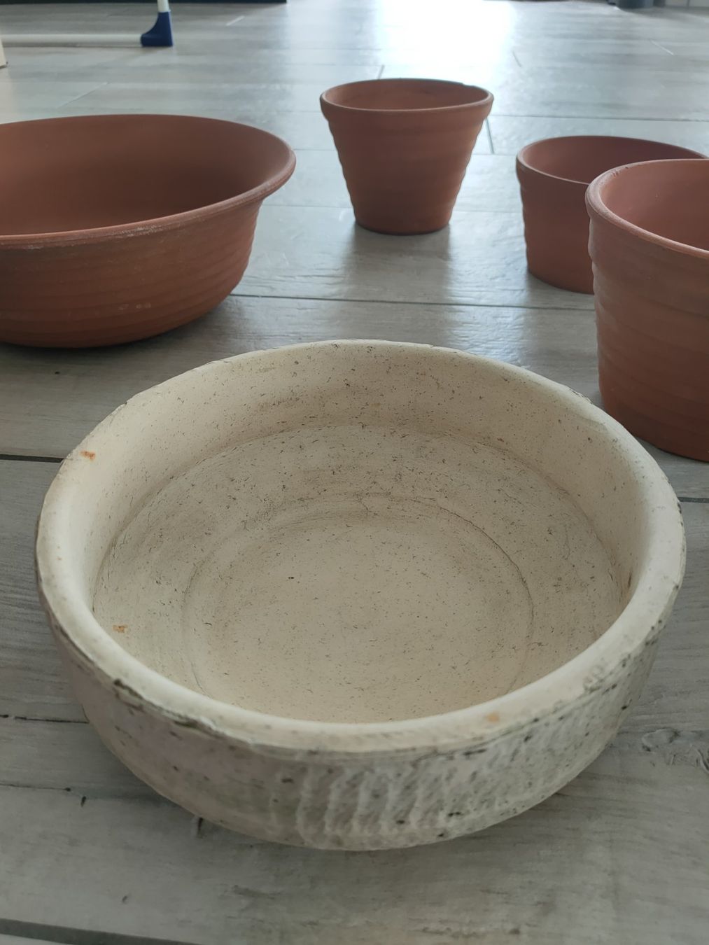 Blumentöpfe: Tontöpfe Set, verschiedene Grössen – Gebraucht aus Gipf-Oberfrick von minini 6