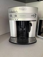 Kaffeevollautomat DeLonghi Magnifica silber gebraucht