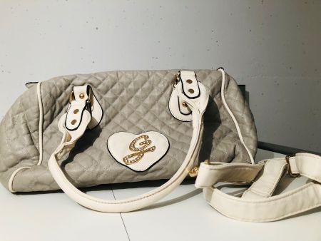Handtasche