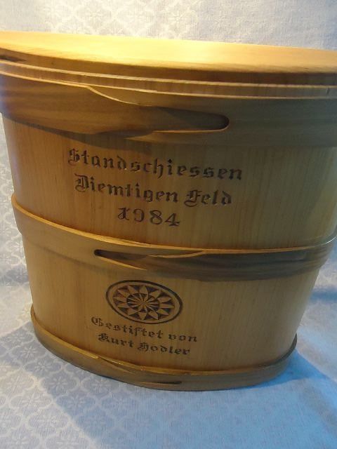 Articoli in legno: Butter - Holzgefäss, oval mit Deckel – Usato da Ergisch venduto da Haemmerli59 6