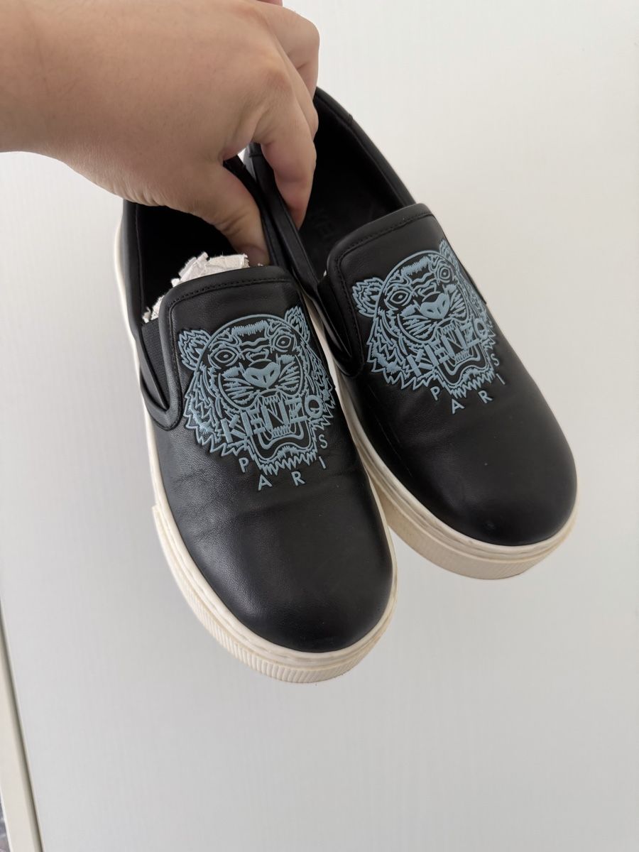 Scarpe da donna: Kenzo Slip-On Schuhe schwarz Grösse 36  – Usato da Niederbipp venduto da yar_tf6f 1