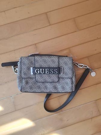 Borsetta GUESS