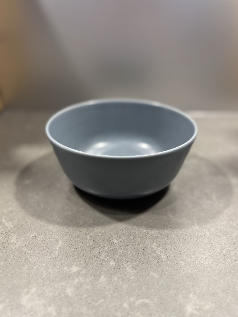 Ikea Set di piatti: Minimalistisches graues Tellerset – Usato da Robasacco venduto da ydna__ 3