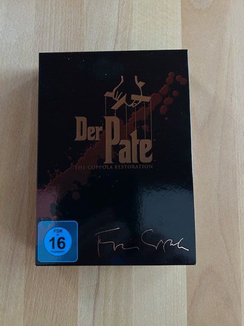 Tutti i DVDs: Der Pate / 3 Filme - 5 DVD's – Usato da Bubikon venduto da cinerama01