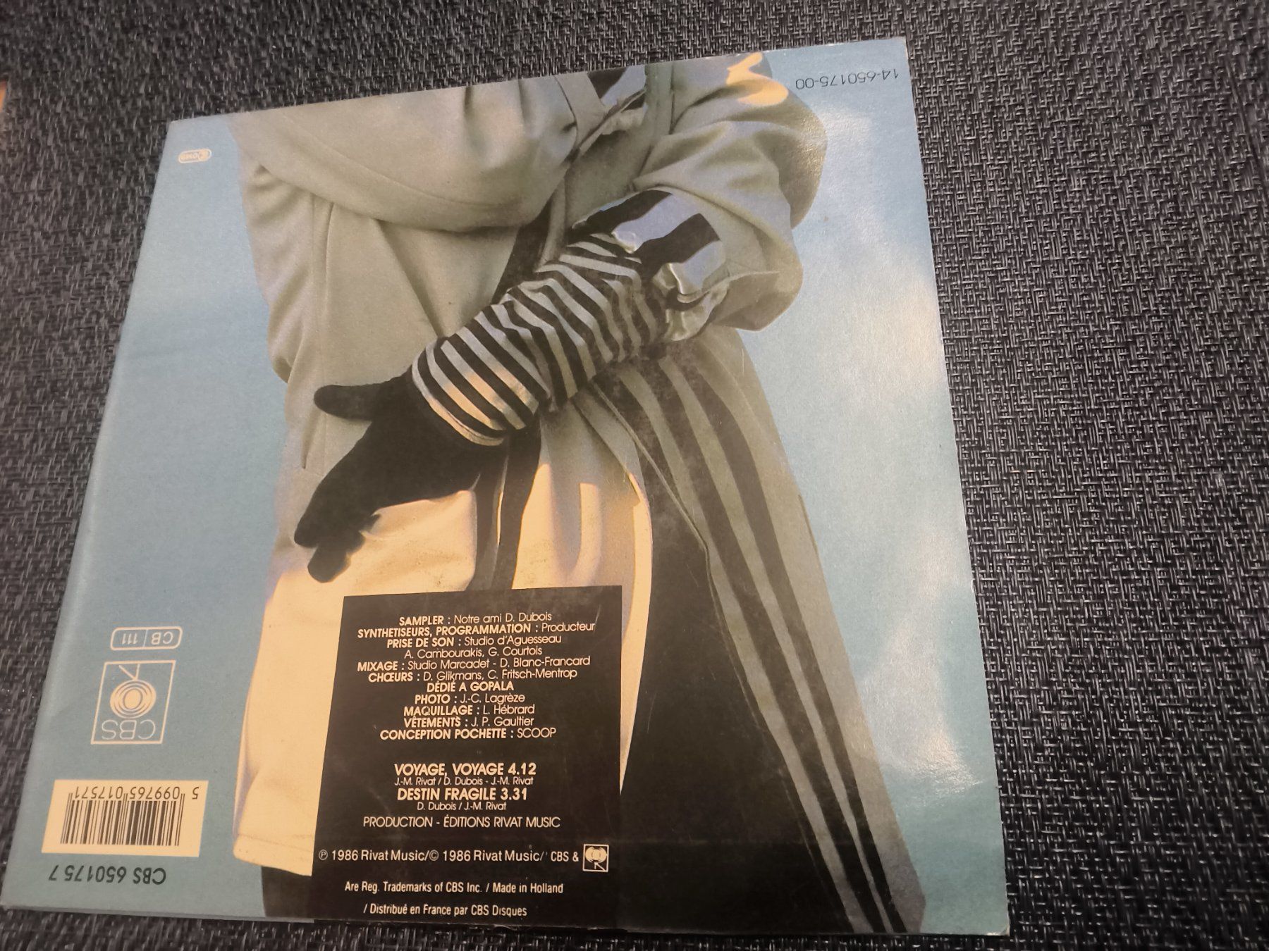 Schallplatten: VINYL Single: Desireless - Voyage voyage – Gebraucht aus Allschwil von marketingprojects 1