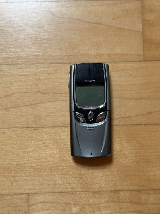 Téléphone Portable Nokia Vintage - Pour Pièces / Réparation - Non Fonctionnel
