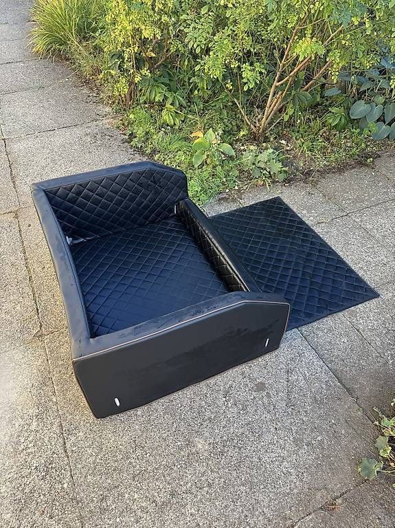 Cucce & Letti: Knuffelwuff Transportbox Kofferraum – Usato da Bolligen venduto da FE_5 3