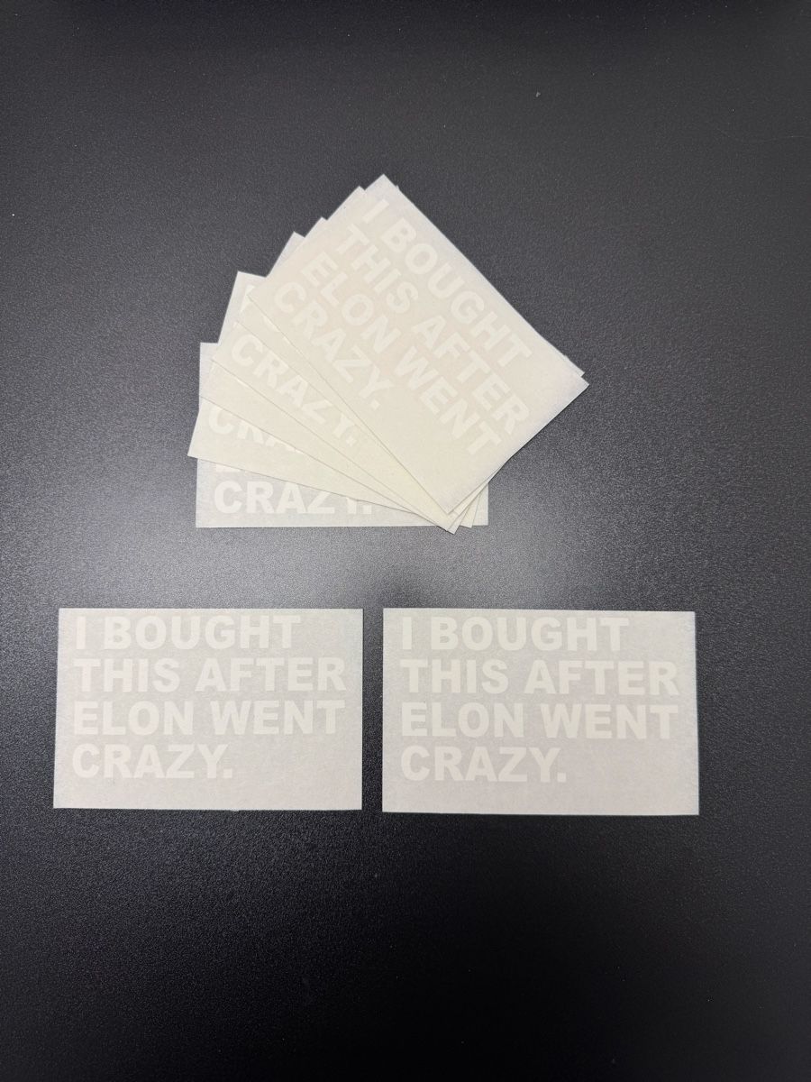 Sticker: Elon Sticker "Elon went crazy" for Tesla – Nuovo e nell'imballaggio originale da Vaduz venduto da deinaufkleber