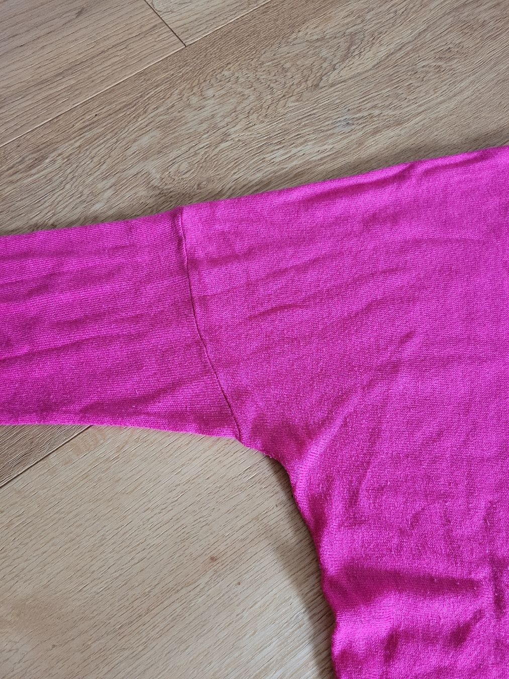 Pullover & Sweatshirts: Damen Pullover pink, Grösse M/L, gebraucht – Gebraucht aus Büren NW von nie_k6382 1