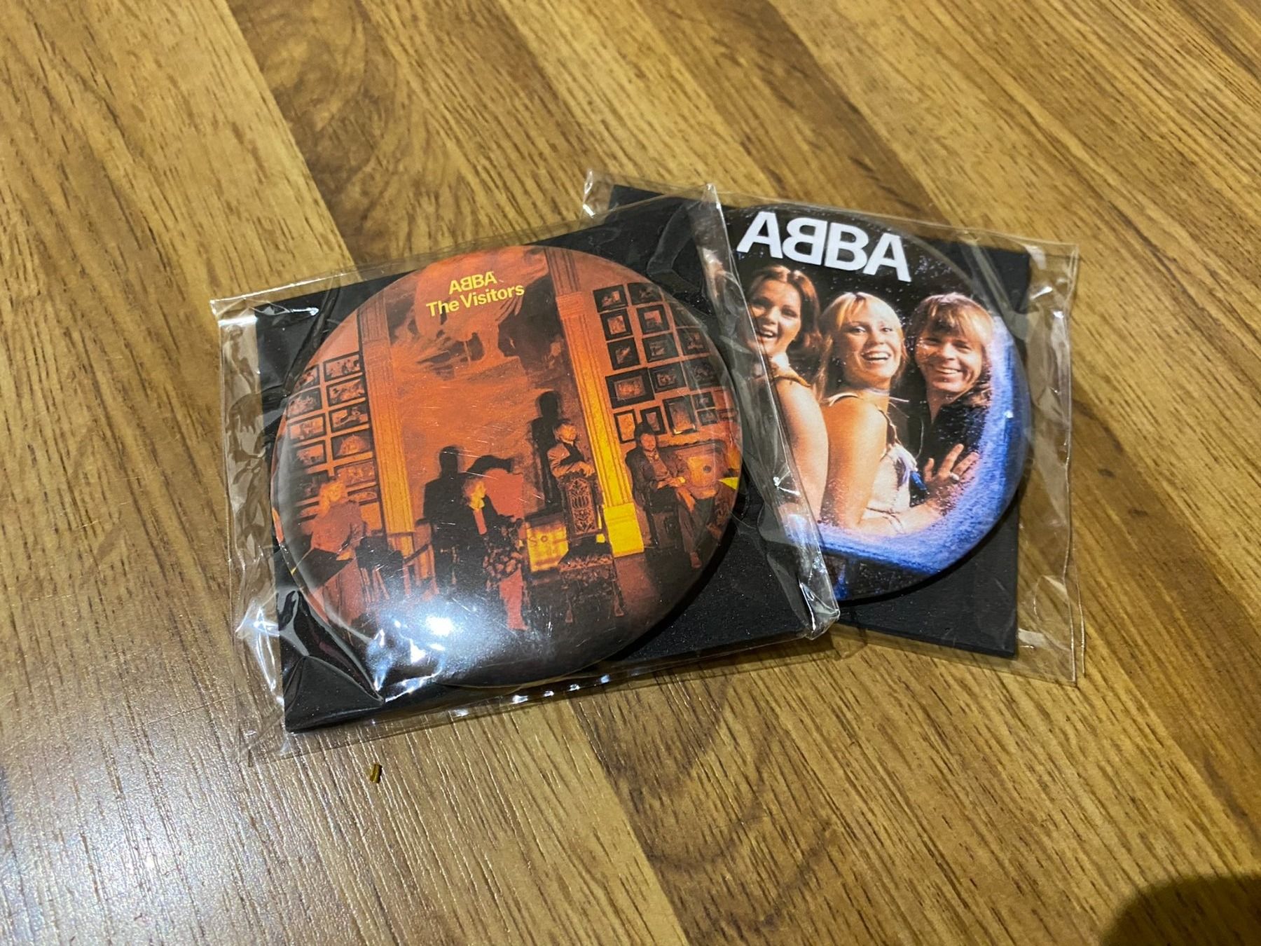 Specchi: 2 ABBA Taschenspiegel! – Nuovo (secondo la descrizione) da Basel venduto da FatCatPacksTheRatt 1