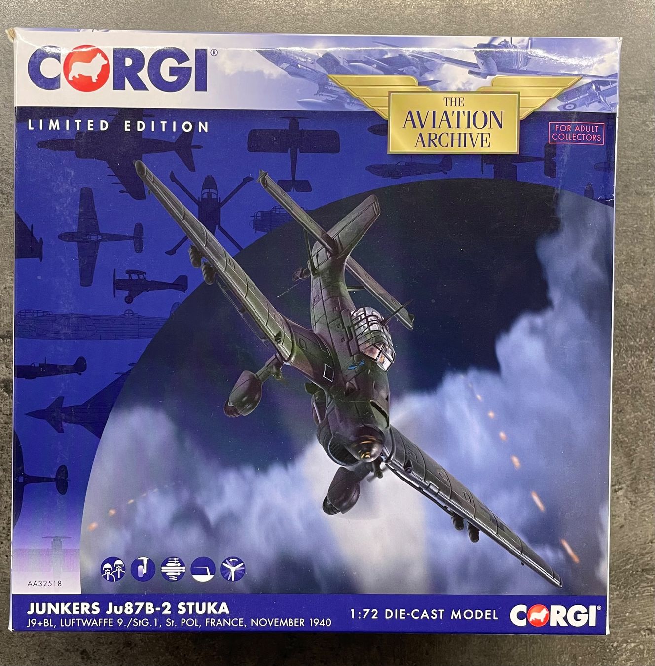Corgi Toys Kit di modellismo & Modellini statici: Corgi AA32518 Junkers Ju87B-2 "STUKA" – Nuovo e nell'imballaggio originale da Sursee venduto da Toni-SpielSursee 1