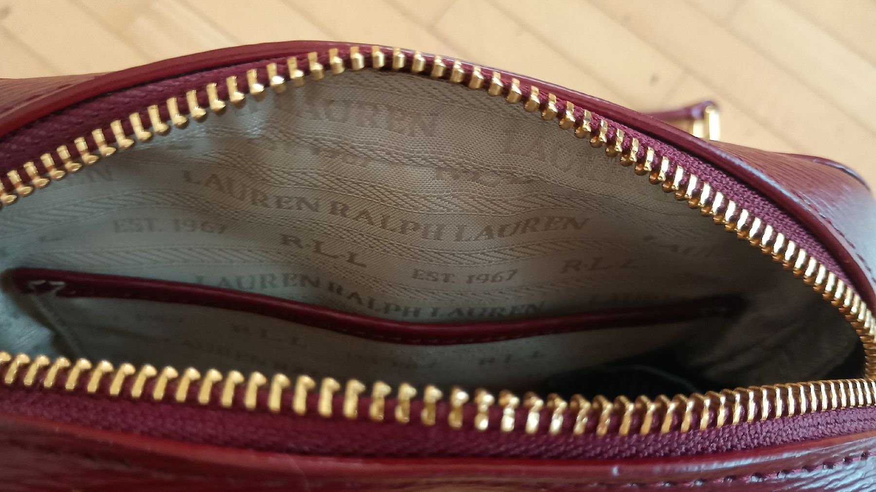 Ralph Lauren Sacs femmes: Ralph Lauren Ledertasche Bordeaux neuwertig – Neuf (Voir description) à Gossau ZH par GimK_4er 8