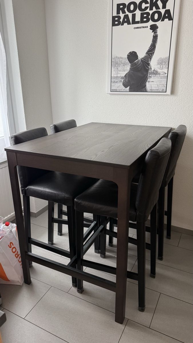 Set di tavolo e panche: Tisch und 4 Stühle Set – Usato da Bischofszell venduto da san_hkc5