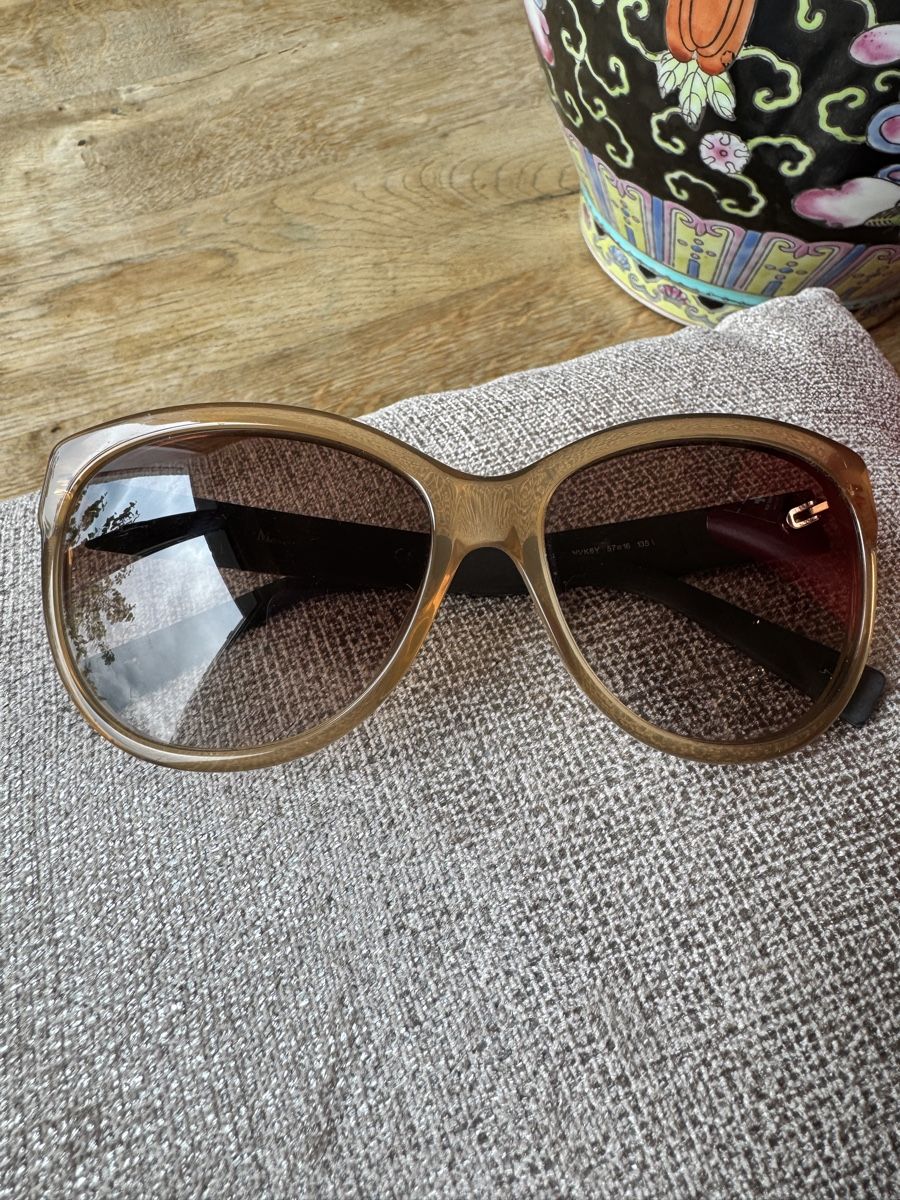 Max Mara Occhiali & Lenti: Max Mara tortoiseshell leather style sunglasses – Usato da Zürich venduto da Turkeykitty