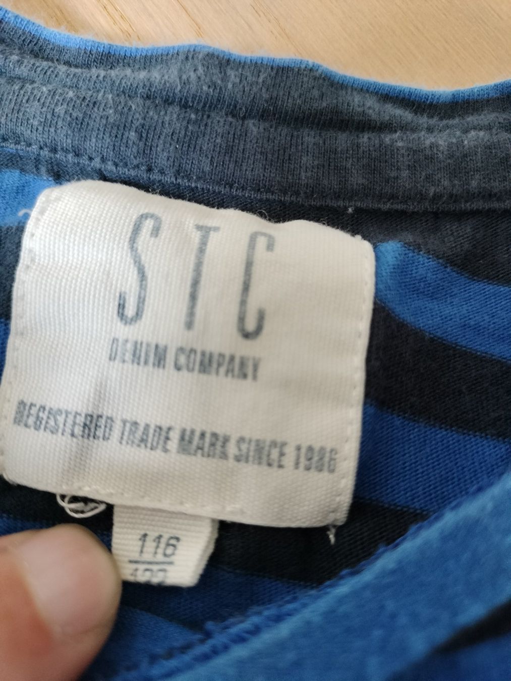 Maglioni & Felpe: 1x Langarm-Shirt Grösse 116/122 – Usato da Neftenbach venduto da TheKringel 1