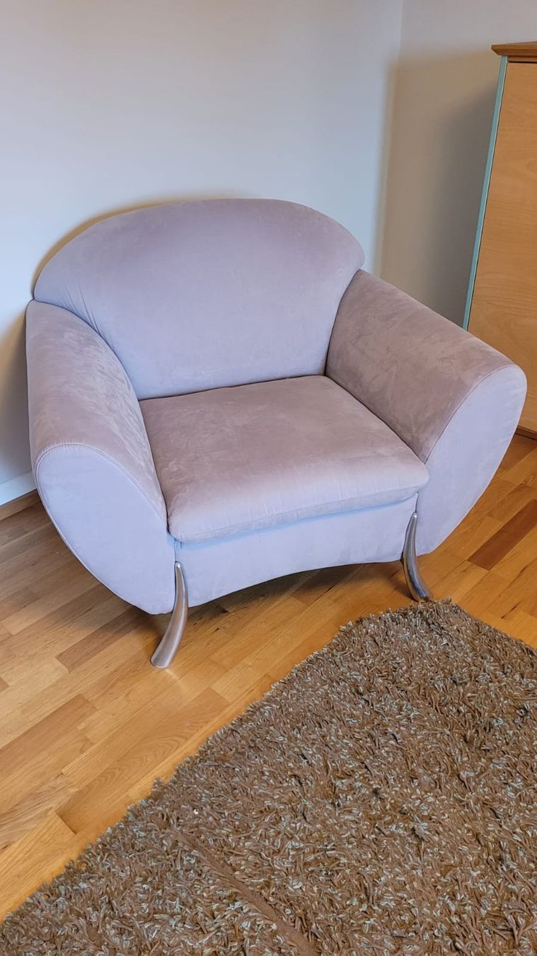 Sessel: Bequemer Relax-Sessel mit passendem Hocker – Gebraucht aus Wil SG von Bergsturm 1