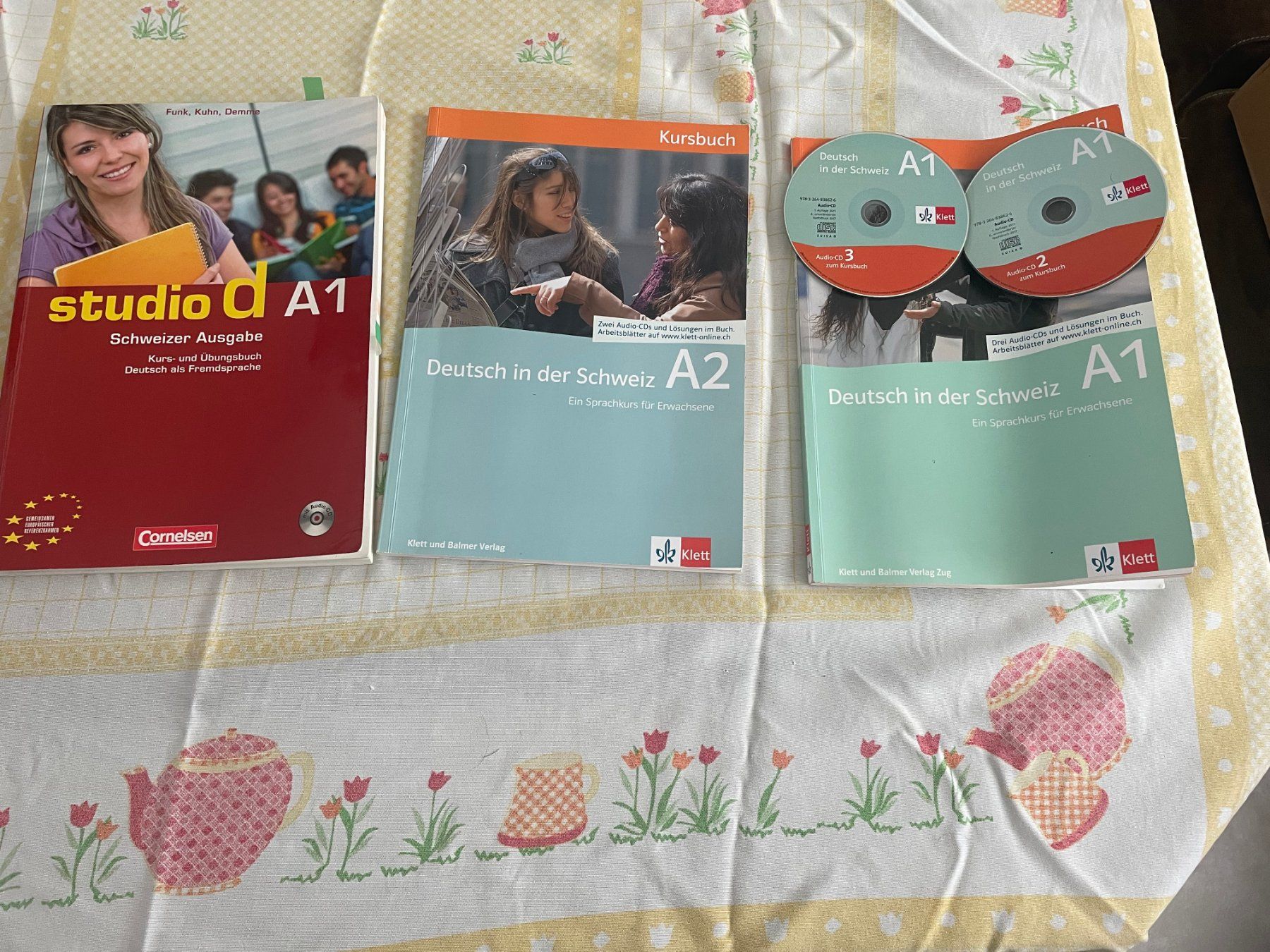 Libri: Bücher mit CDs zum Deutschlernen – Usato da Oberentfelden venduto da Lopes61
