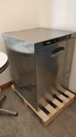 Lave-vaisselle professionnel inox - idéal restauration!