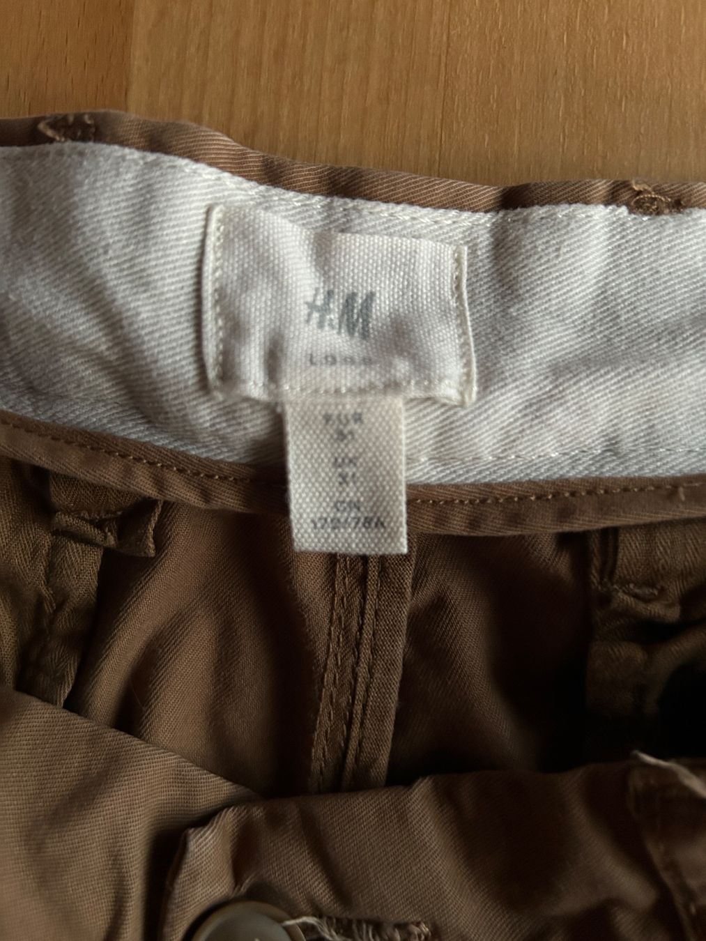 H&M Pantaloni: Hellbraune Hose Grösse 31 – Usato da Grosswangen venduto da che_gr 1