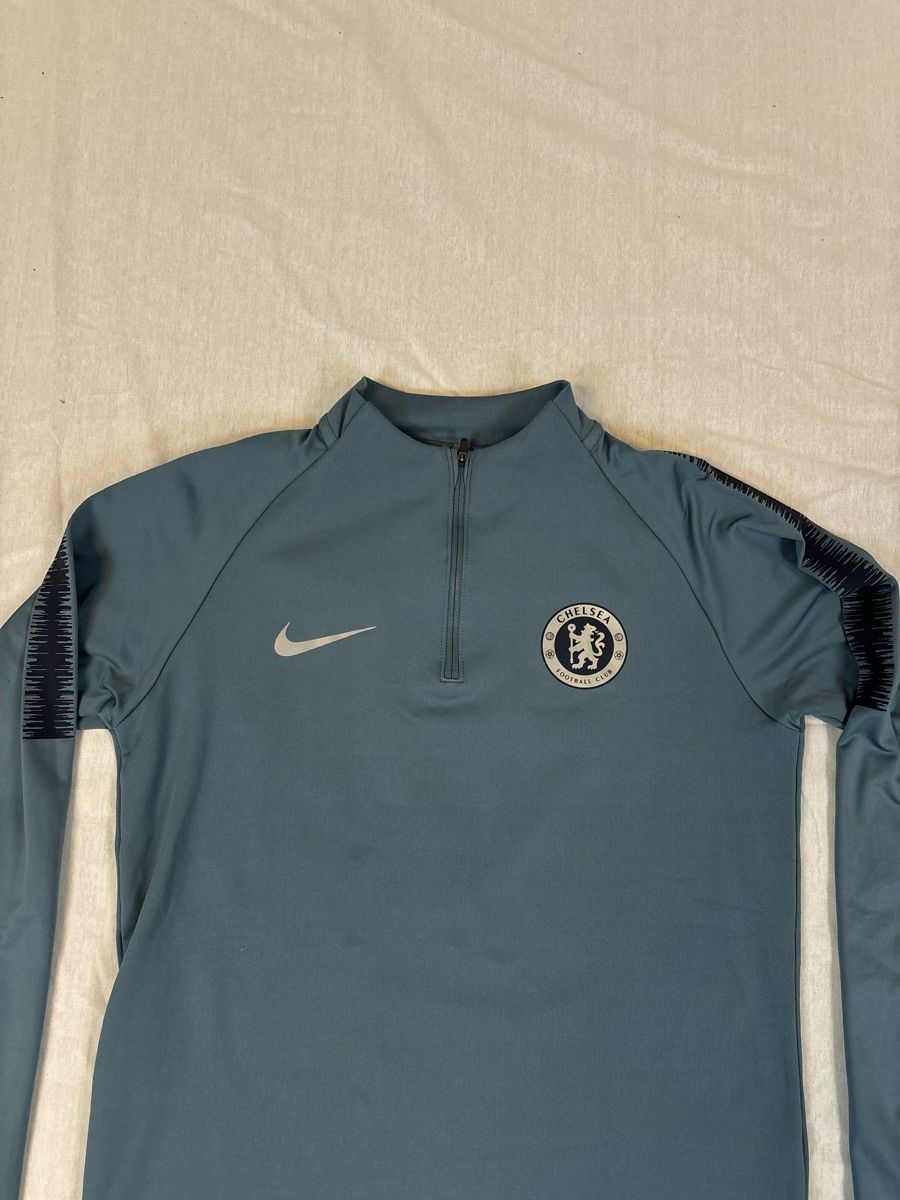 Nike Canottiere & Pantaloni: Nike Trainingsshirt Chelsea – Nuovo (secondo la descrizione) da Lindau venduto da KT_Vintage 1
