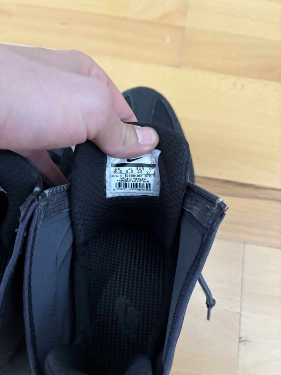 Nike Scarpe da uomo: Nike Air Max Winter – Usato da Chur venduto da Cuteclothes7k 1